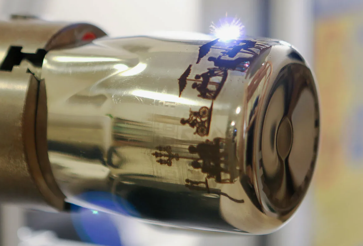 Лазерная маркировка и гравировка: Уникальное решение для вашего бизнеса